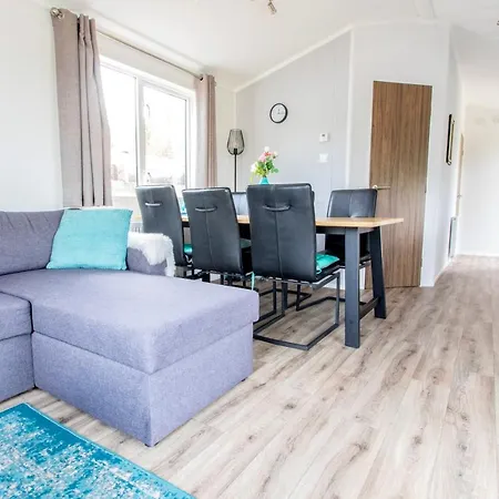 3a Op Recreatiepark De Wielen Appartement