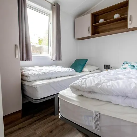 3a Op Recreatiepark De Wielen Appartement *