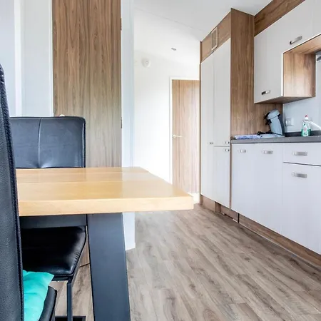 Apartamento 3a Op Recreatiepark De Wielen