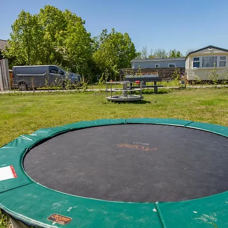 Apartamento 3a Op Recreatiepark De Wielen *